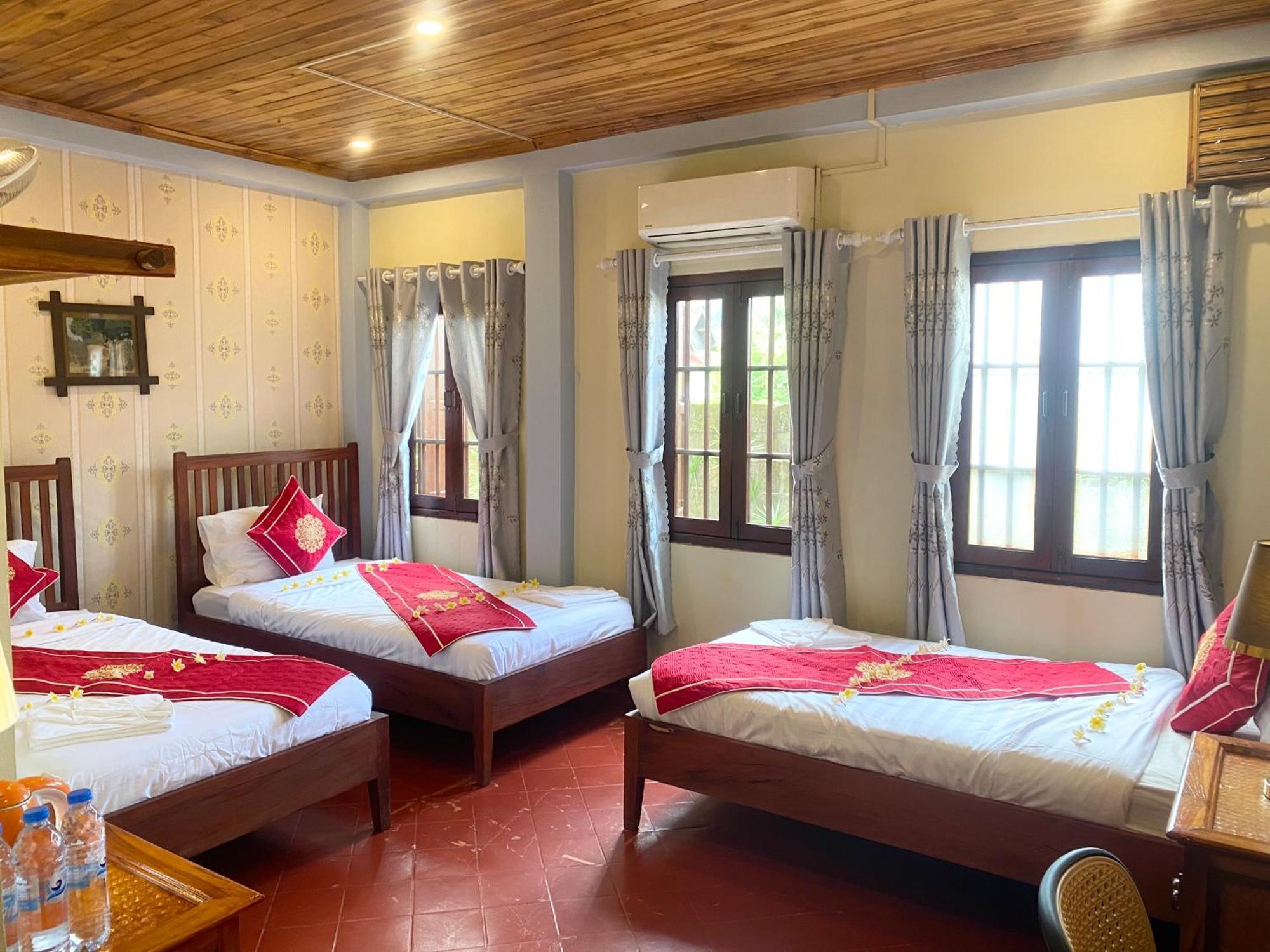 Golden Sun Boutique Hotel Luang Prabang Exterior photo