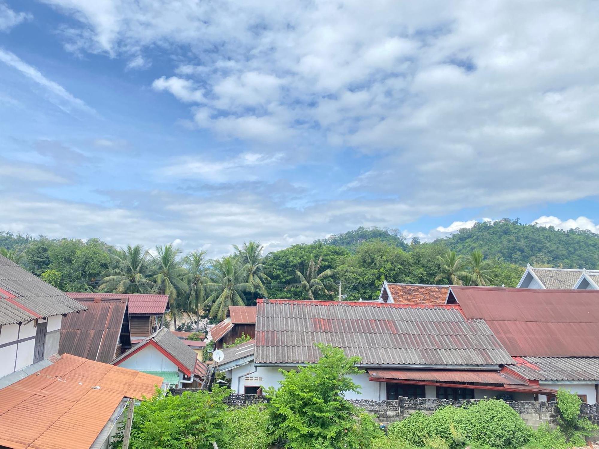 Golden Sun Boutique Hotel Luang Prabang Exterior photo