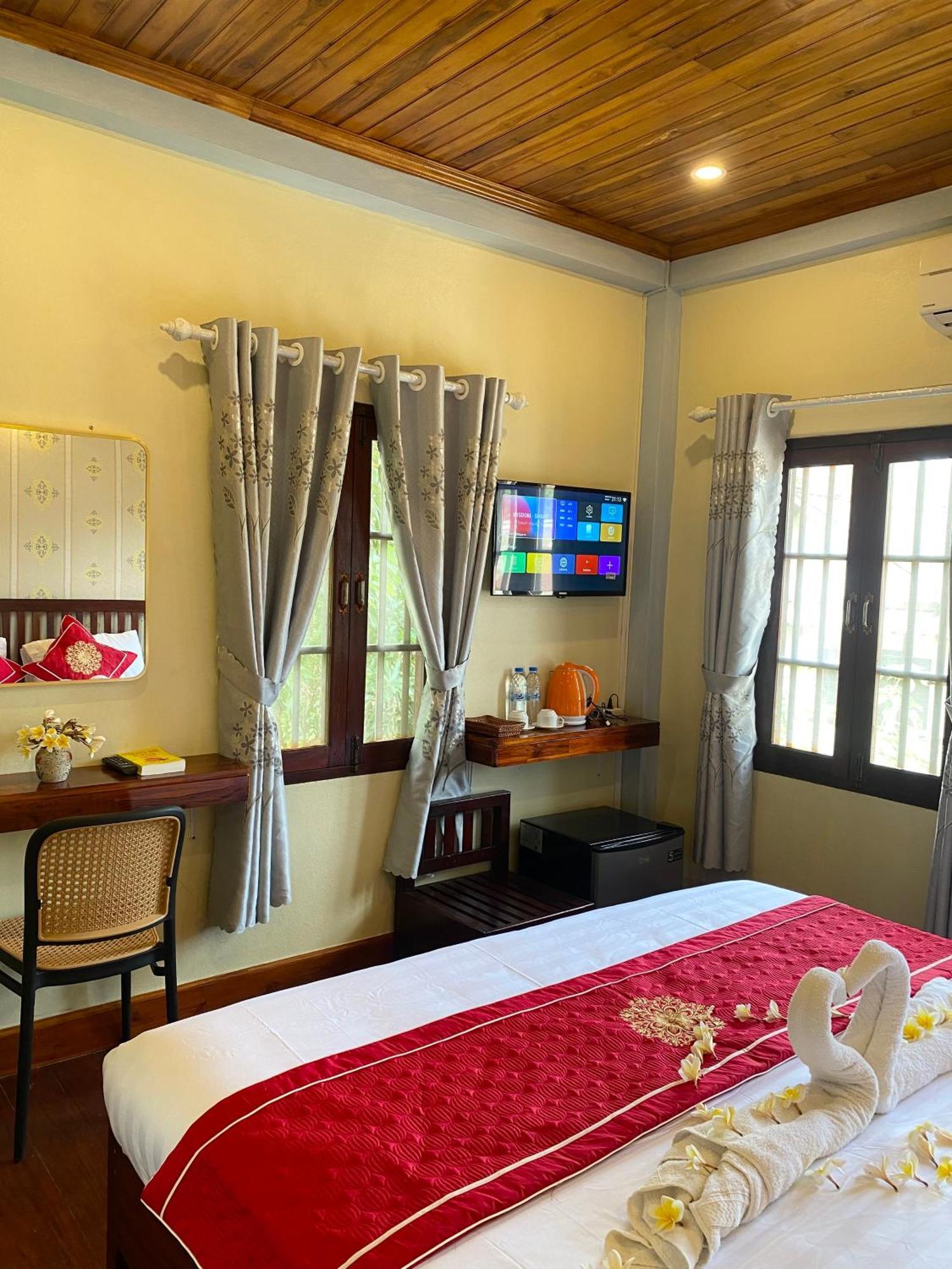 Golden Sun Boutique Hotel Luang Prabang Exterior photo