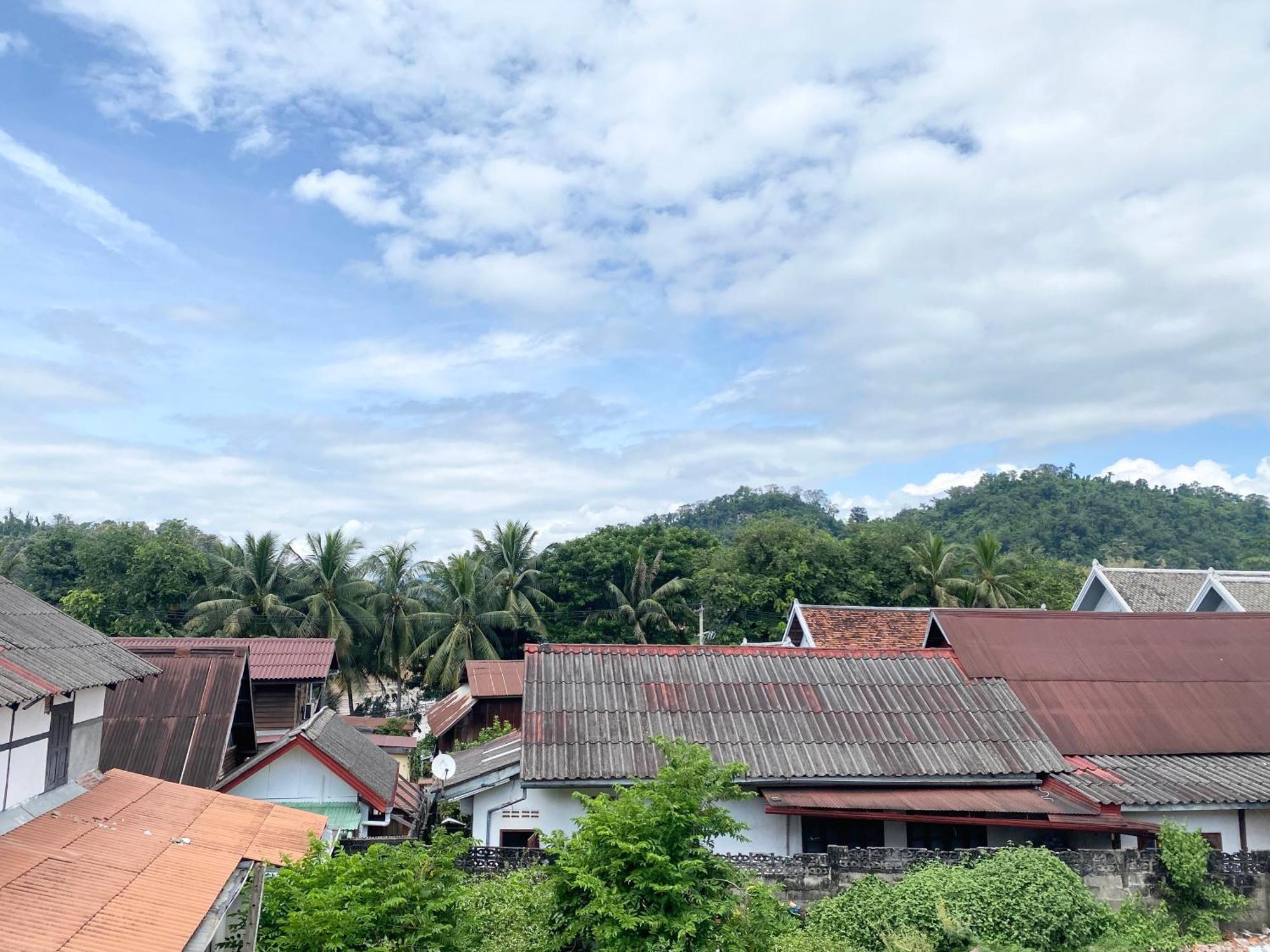 Golden Sun Boutique Hotel Luang Prabang Exterior photo