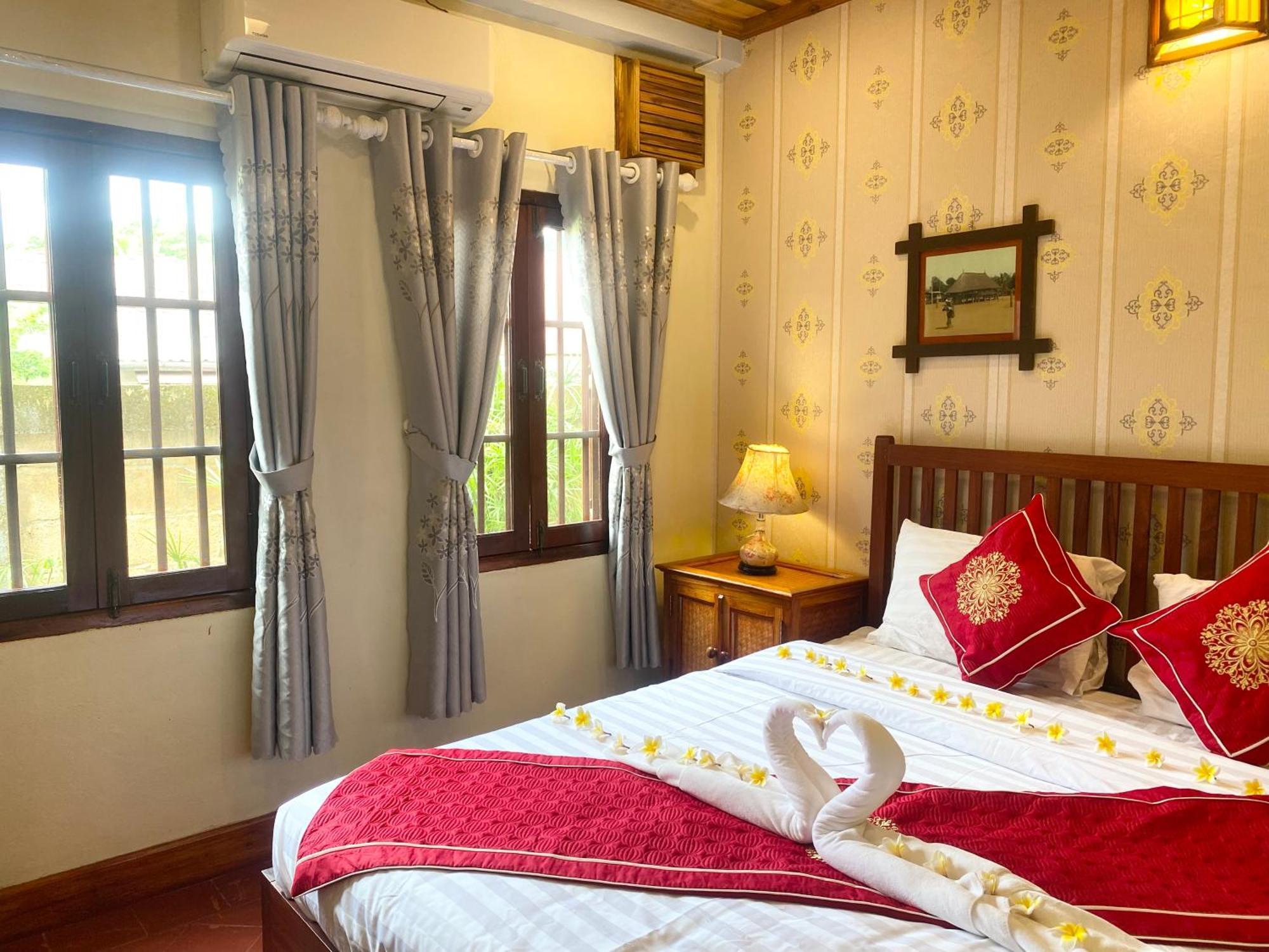 Golden Sun Boutique Hotel Luang Prabang Exterior photo