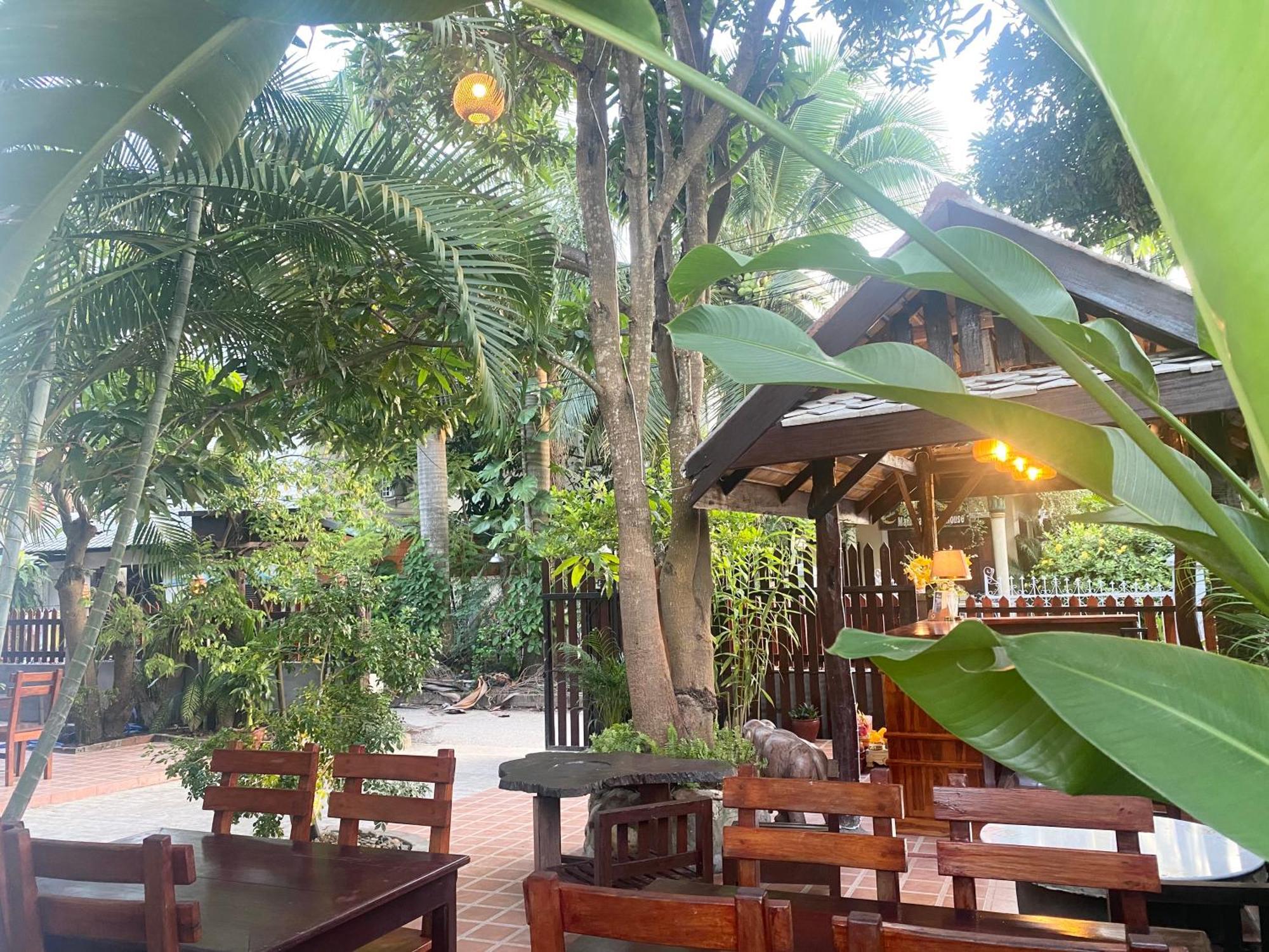 Golden Sun Boutique Hotel Luang Prabang Exterior photo