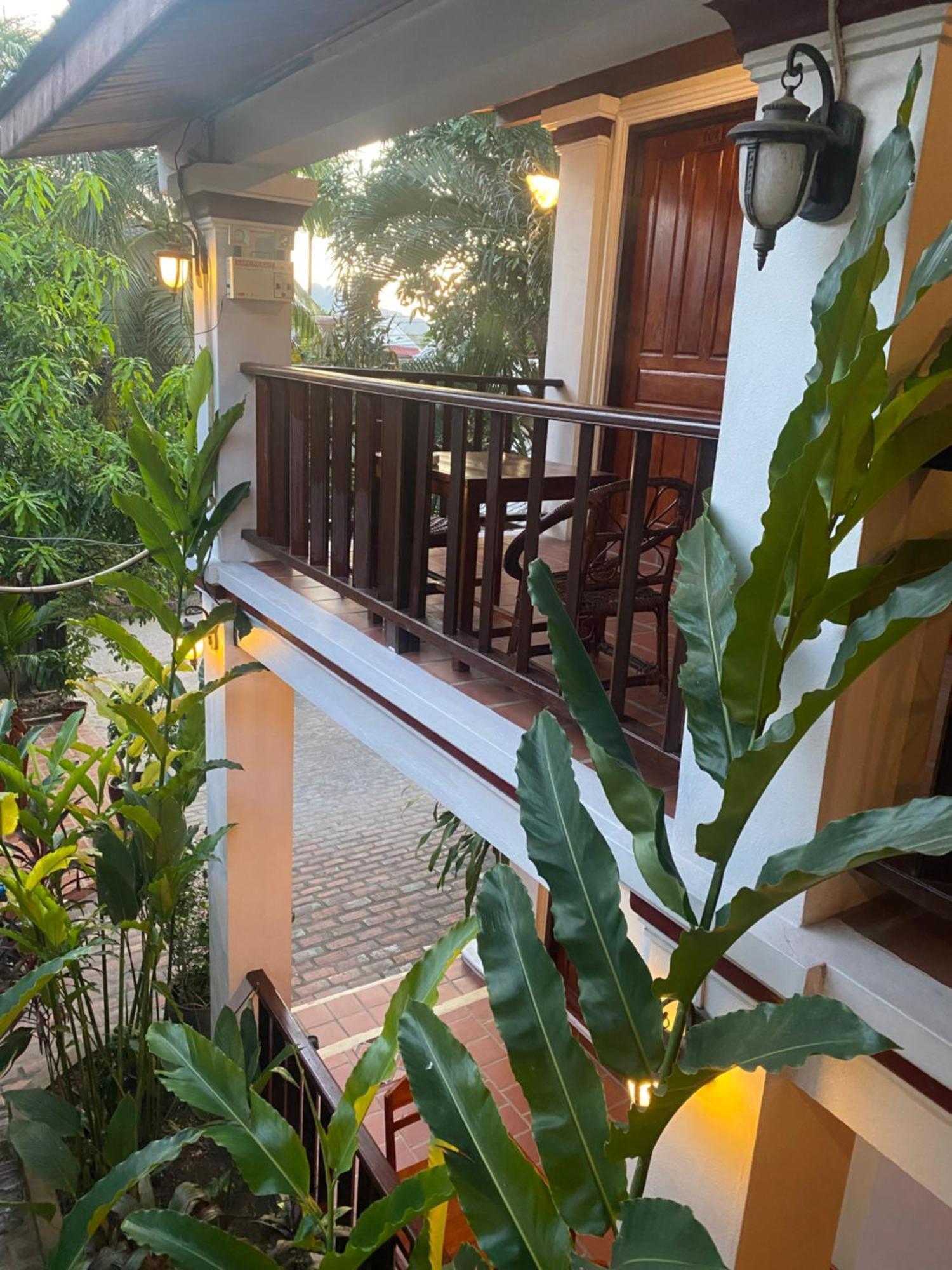 Golden Sun Boutique Hotel Luang Prabang Exterior photo