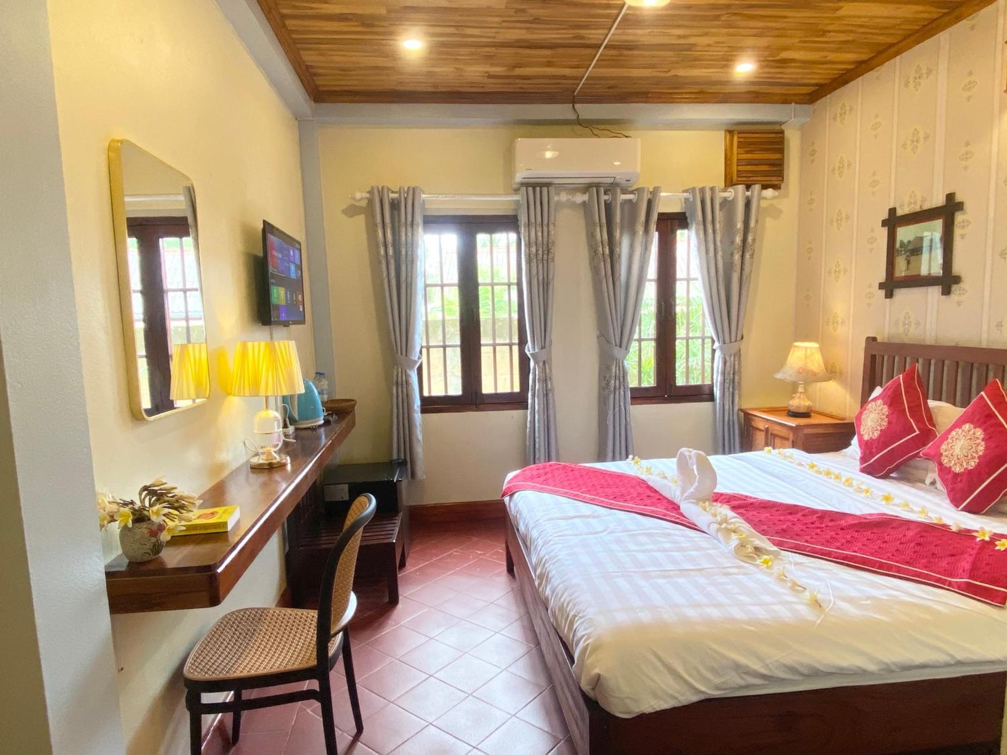 Golden Sun Boutique Hotel Luang Prabang Exterior photo